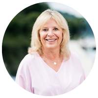 Suzie Petersen-Sullivan